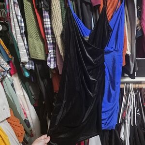 SHEIN Elegant Black Velvet Dress